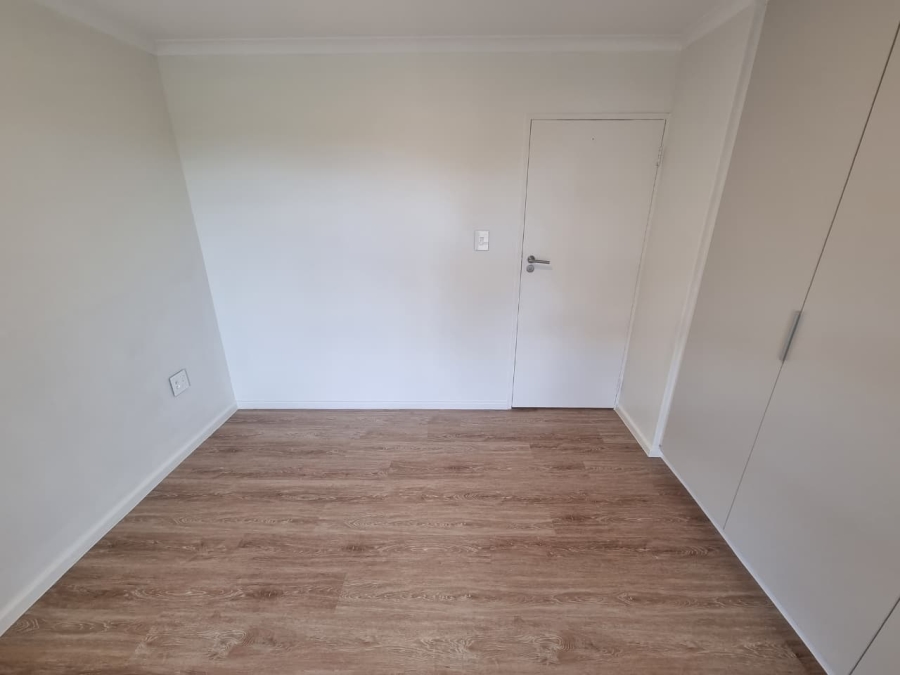 To Let 2 Bedroom Property for Rent in Big Bay Western Cape